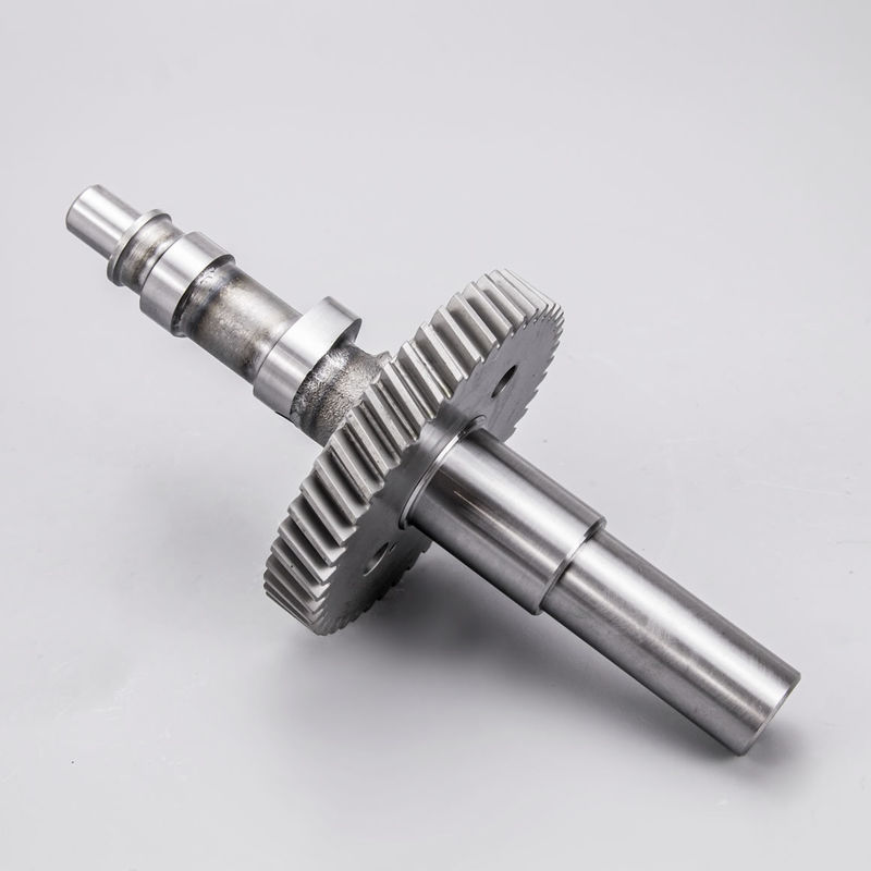 Gemaakte staalcamshaft met geassembleerde verwarmingsapparatuur voor benzinemotoren