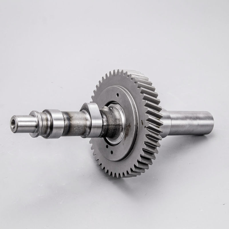 Gemaakte staalcamshaft met geassembleerde verwarmingsapparatuur voor benzinemotoren