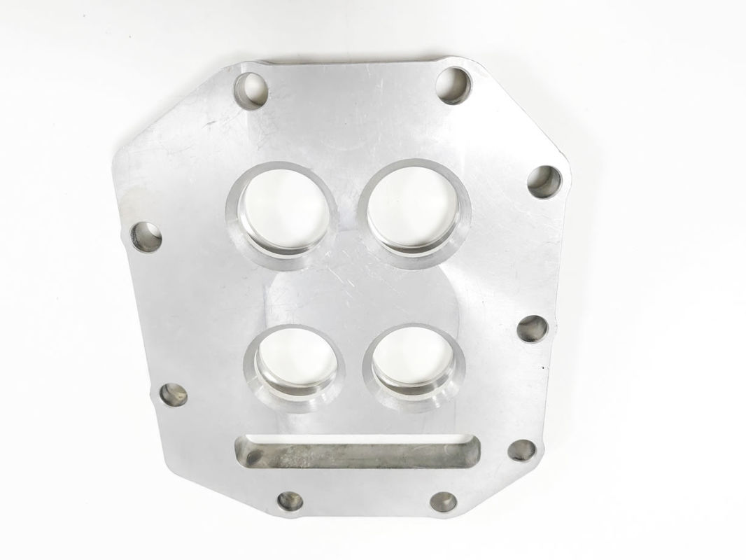ADC12 A380 A360 A383 Aluminium gietonderdelen Hoogdruk voor truckmotorkoeler
