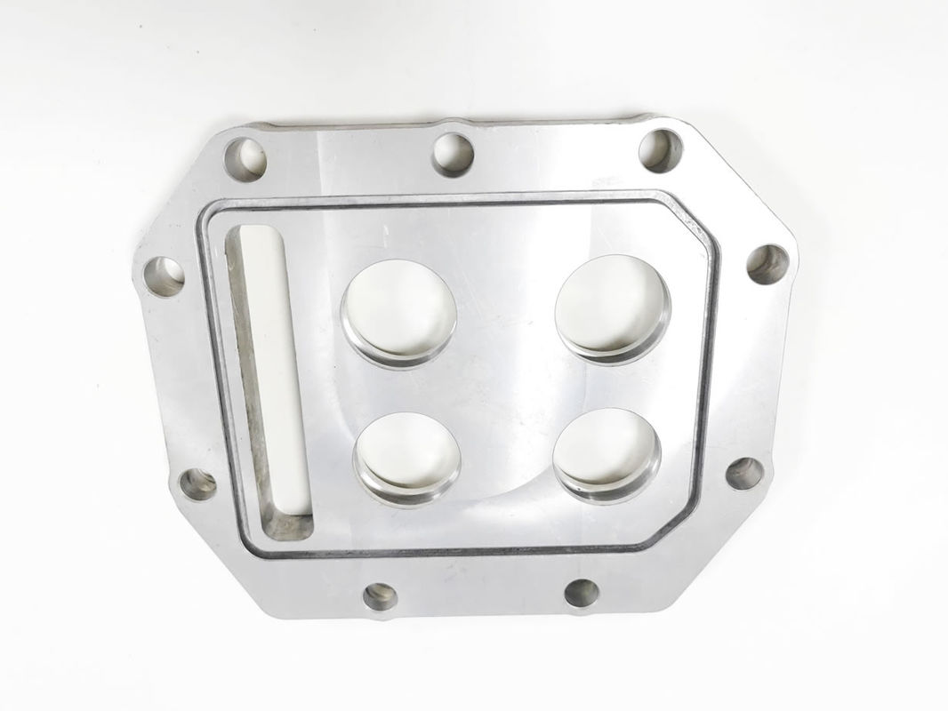 ADC12 A380 A360 A383 Aluminium gietonderdelen Hoogdruk voor truckmotorkoeler
